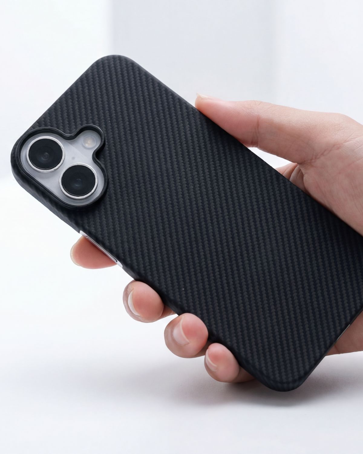 iPhone 17 Case - Super Thin | Aramid Fiber | MagSafe ThinBorne