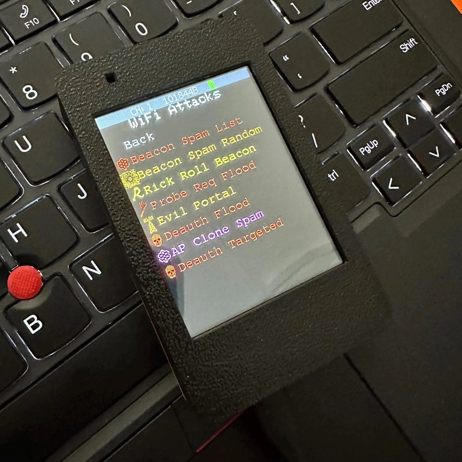 ESP32 Ultra Marauder – Compact WiFi & Bluetooth Analysis Tool pwnagotchi