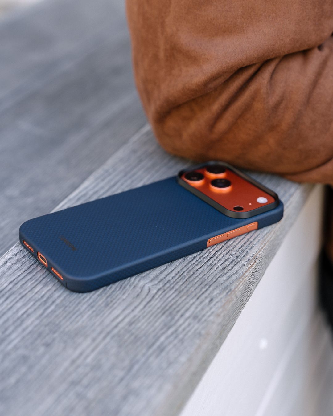 iPhone 17 Pro Max Case - Super Thin | Aramid Fiber | MagSafe - Navy Blue ThinBorne
