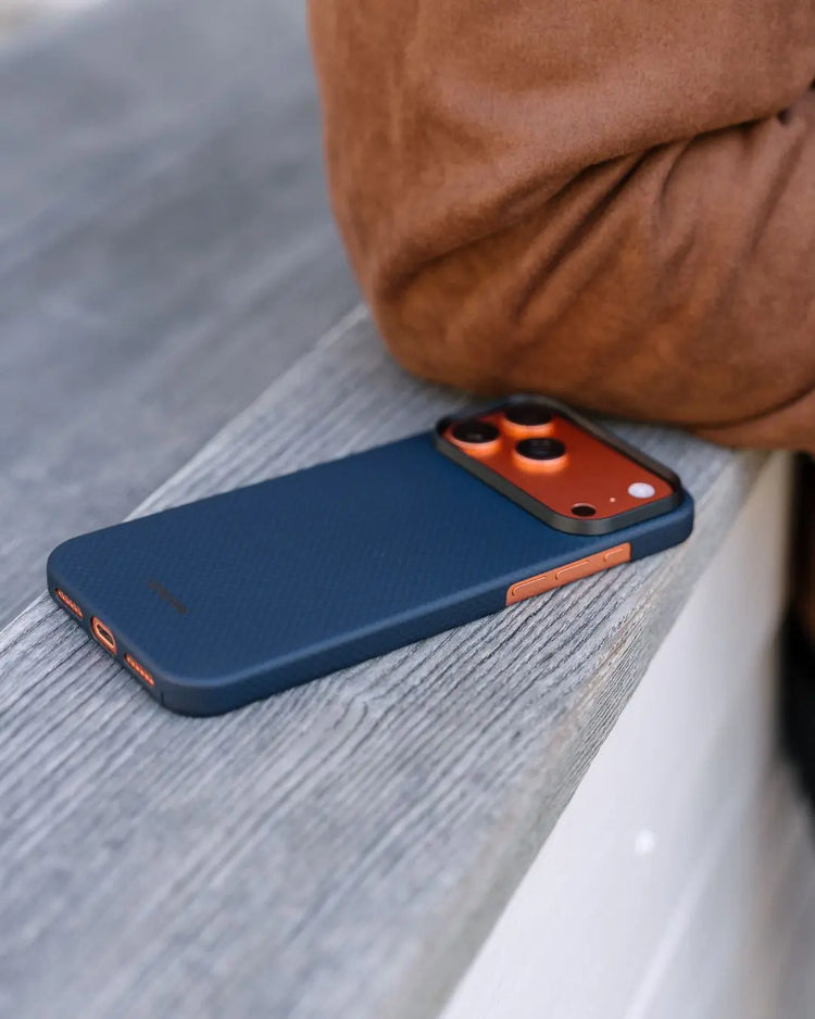 iPhone 17 Pro Max Case - Super Thin | Aramid Fiber | MagSafe - Navy Blue ThinBorne